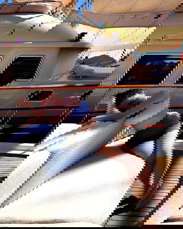 eceebayraktr image ~ Altpins