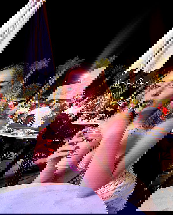 eceebayraktr image ~ Altpins