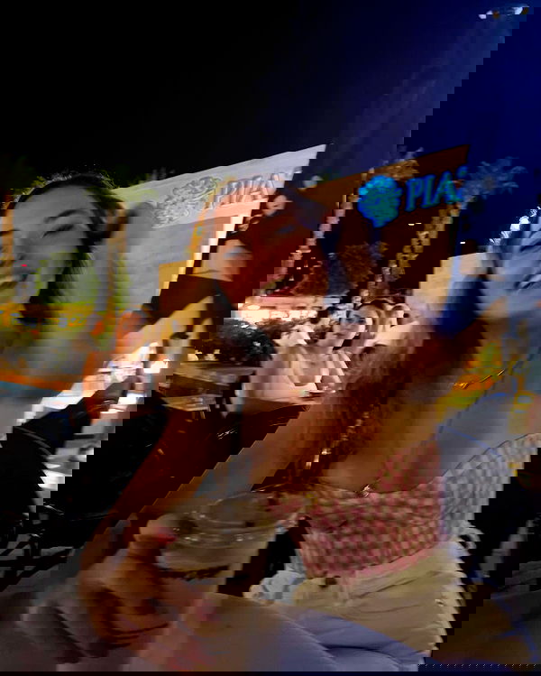 eceebayraktr image ~ Altpins