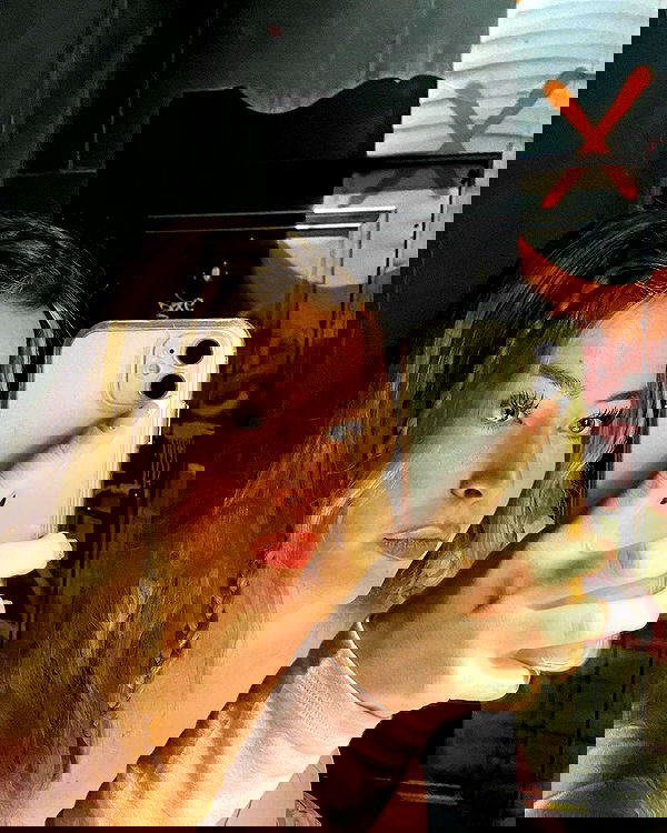 eceebayraktr image ~ Altpins