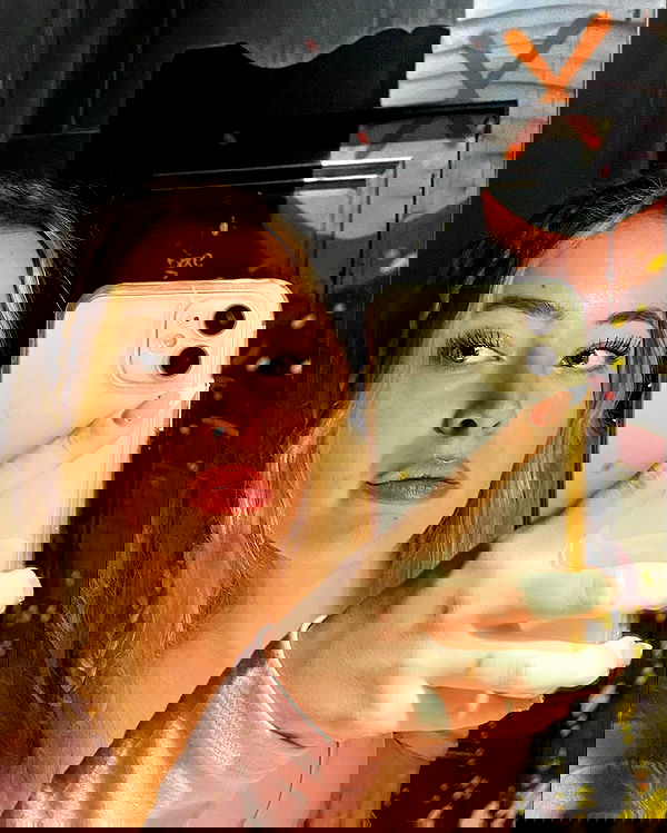 eceebayraktr image ~ Altpins