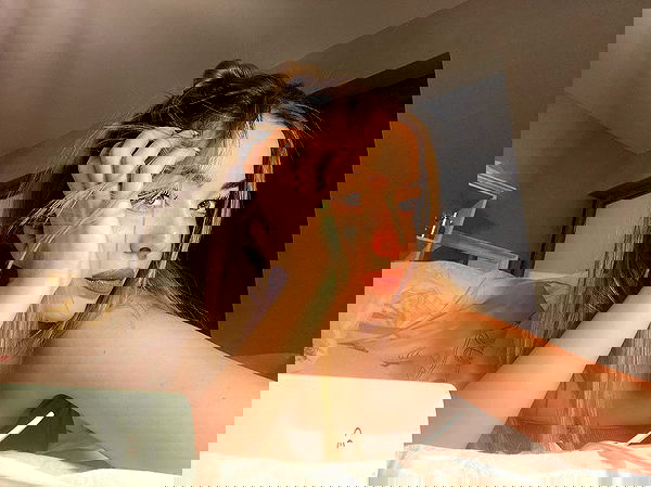 eceebayraktr image ~ Altpins