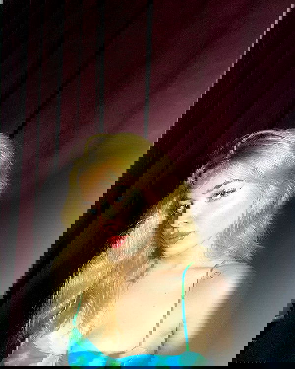 eceebayraktr image ~ Altpins