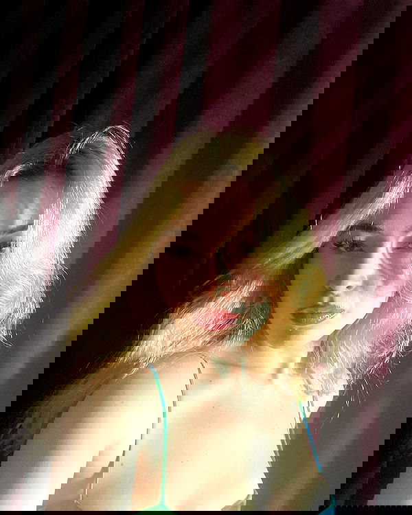 eceebayraktr image ~ Altpins