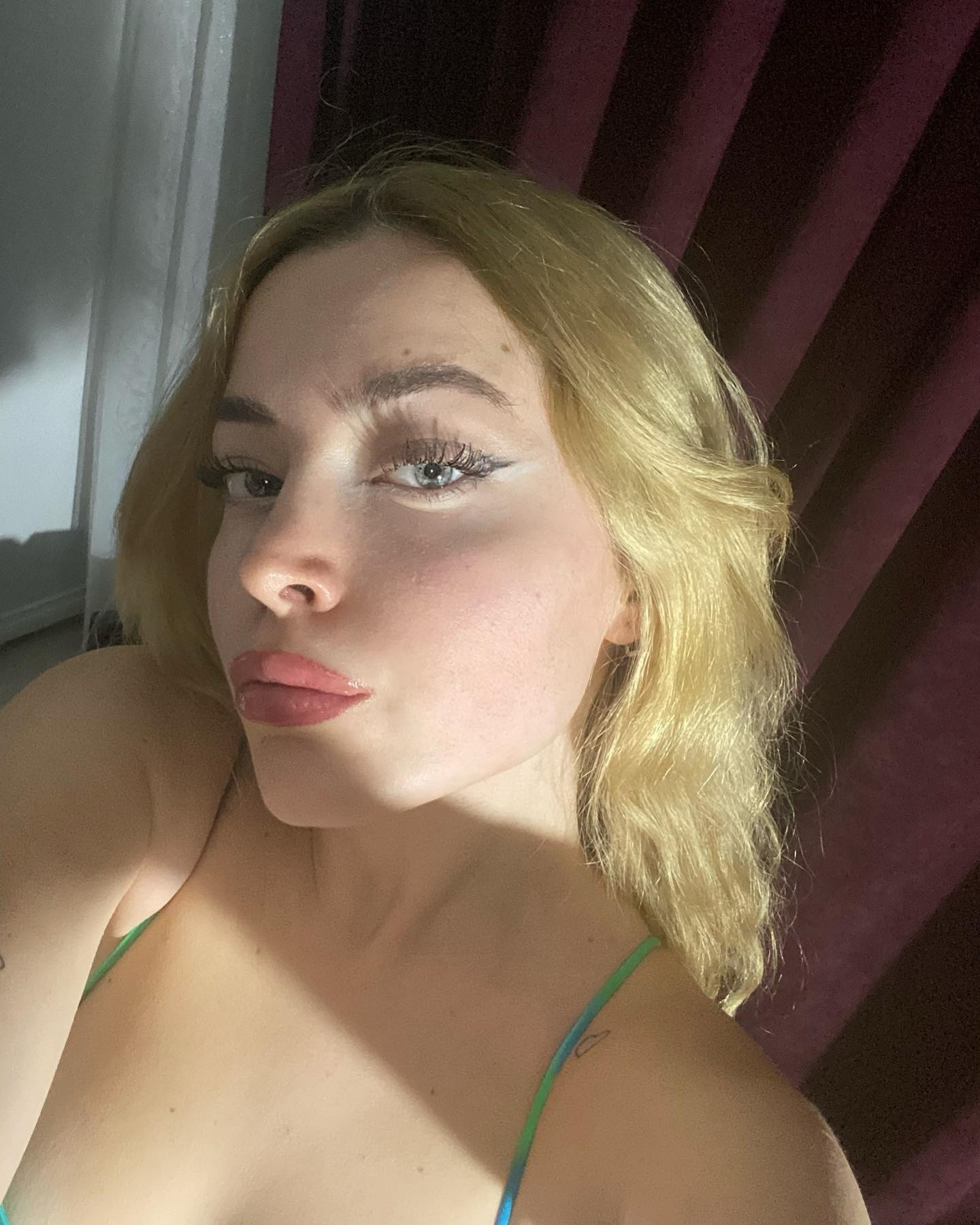 eceebayraktr instagram image archive image