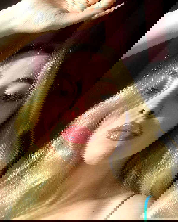 eceebayraktr image ~ Altpins