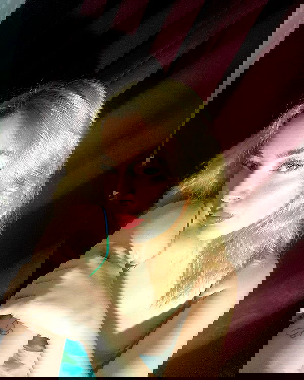 eceebayraktr image ~ Altpins