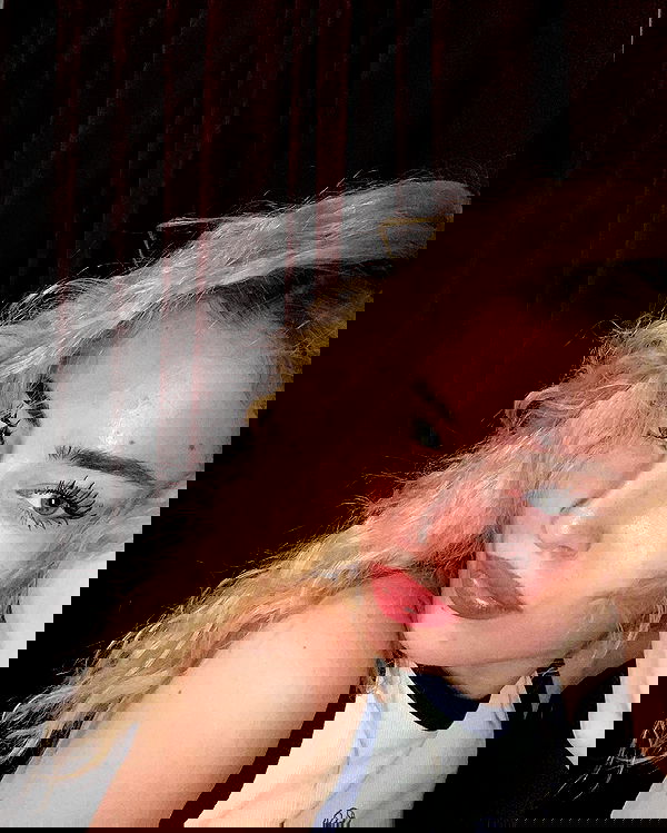 eceebayraktr image ~ Altpins