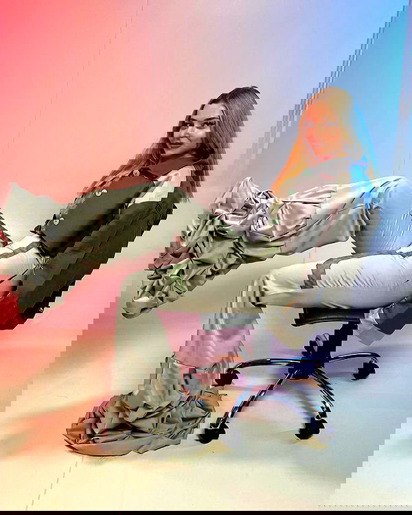 eceebayraktr image ~ Altpins