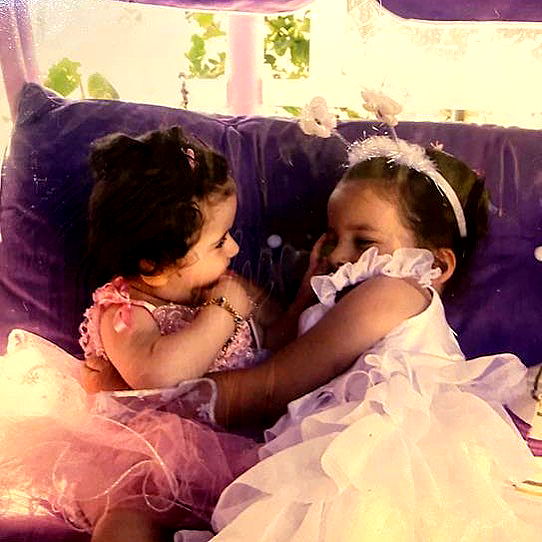 eceebayraktr image ~ Altpins