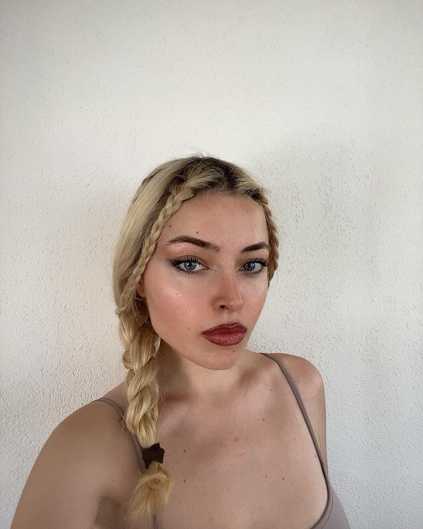 eceebayraktr instagram image archive image