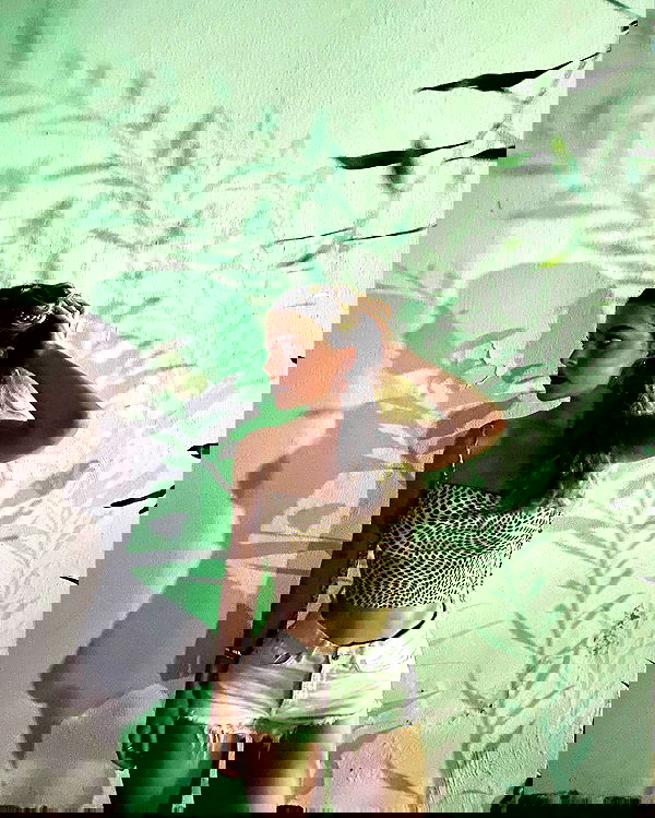 eceebayraktr image ~ Altpins