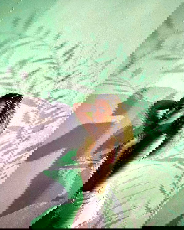 eceebayraktr image ~ Altpins