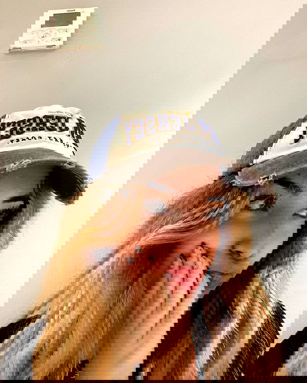 eceebayraktr image ~ Altpins