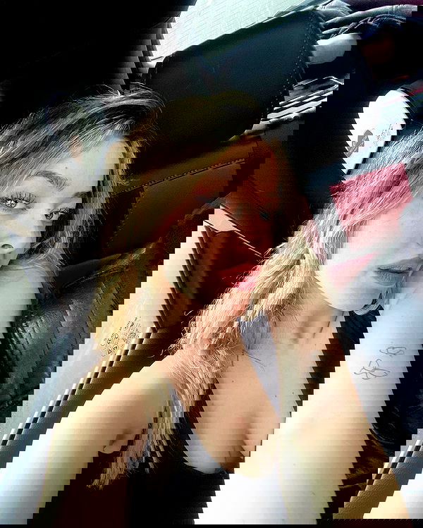 eceebayraktr image ~ Altpins