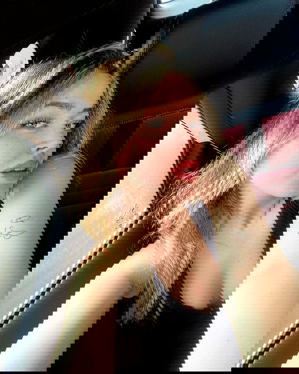 eceebayraktr image ~ Altpins