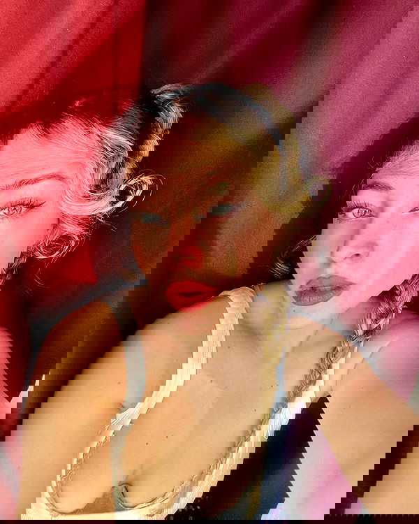 eceebayraktr image ~ Altpins