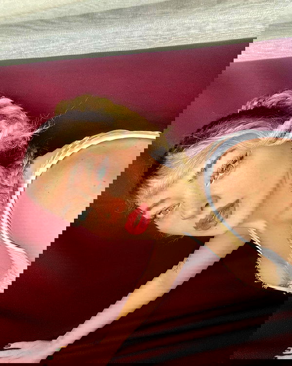 eceebayraktr image ~ Altpins