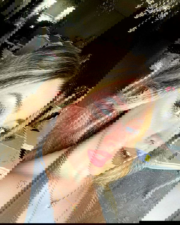 eceebayraktr image ~ Altpins