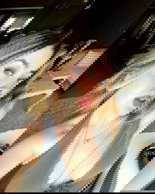 eceebayraktr image ~ Altpins