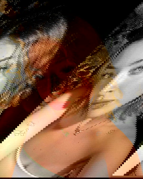 eceebayraktr image ~ Altpins