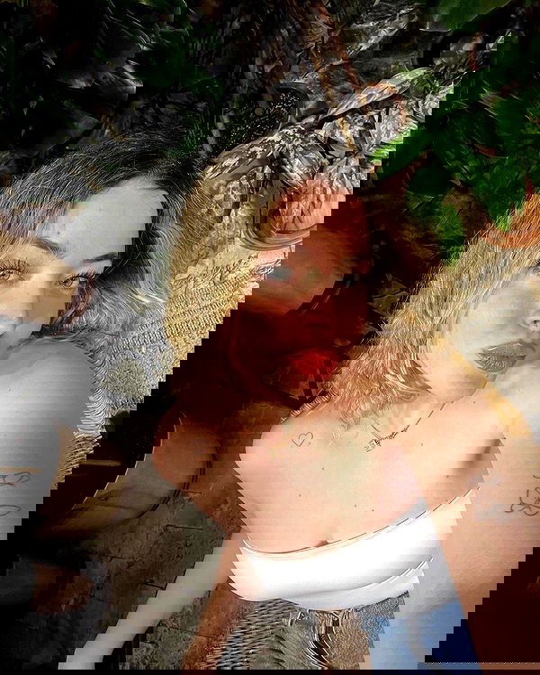 eceebayraktr image ~ Altpins