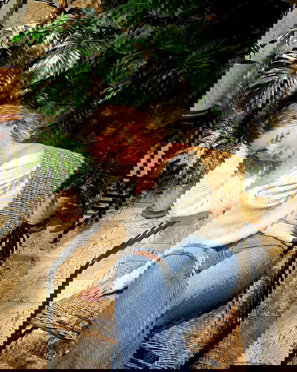 eceebayraktr image ~ Altpins