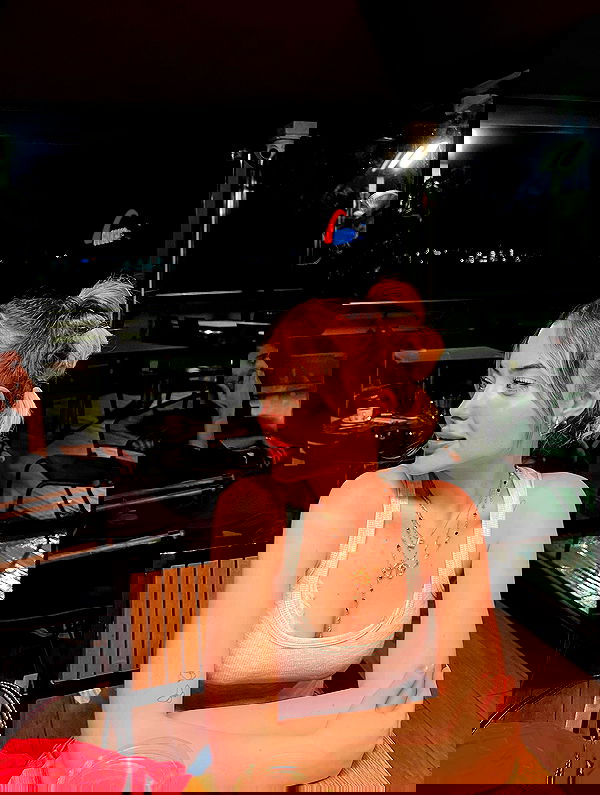 eceebayraktr image ~ Altpins