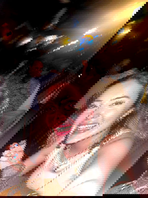 eceebayraktr image ~ Altpins