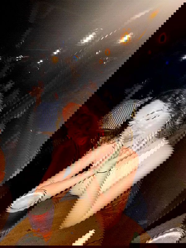 eceebayraktr image ~ Altpins