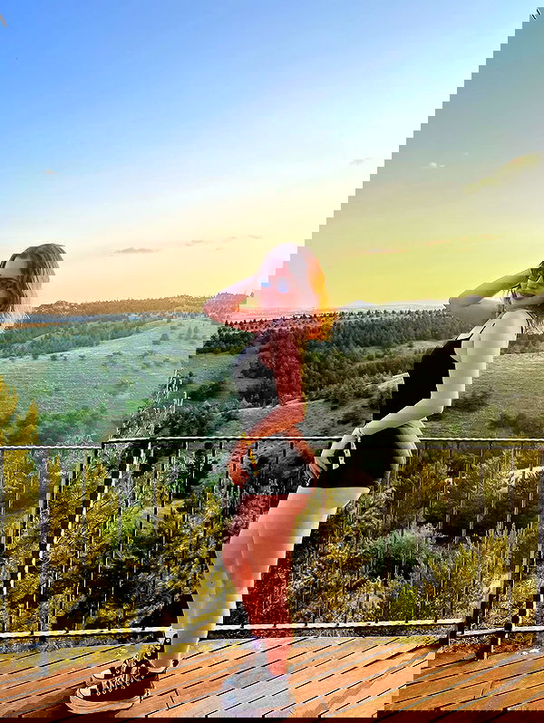 eceebayraktr image ~ Altpins