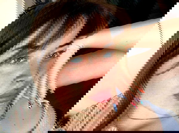 eceebayraktr image ~ Altpins