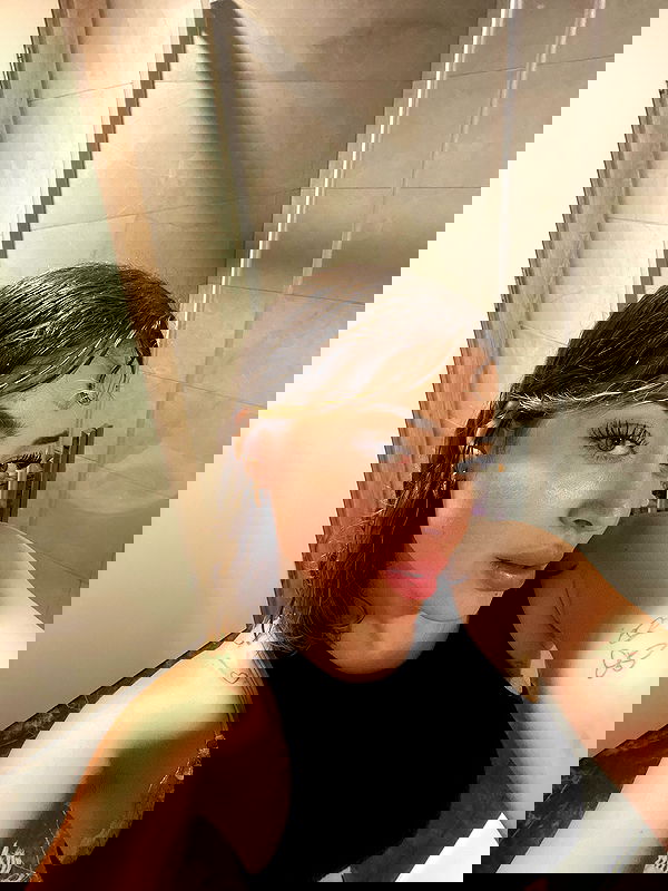 eceebayraktr image ~ Altpins