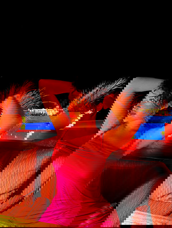 eceebayraktr image ~ Altpins