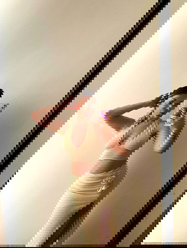 eceebayraktr image ~ Altpins