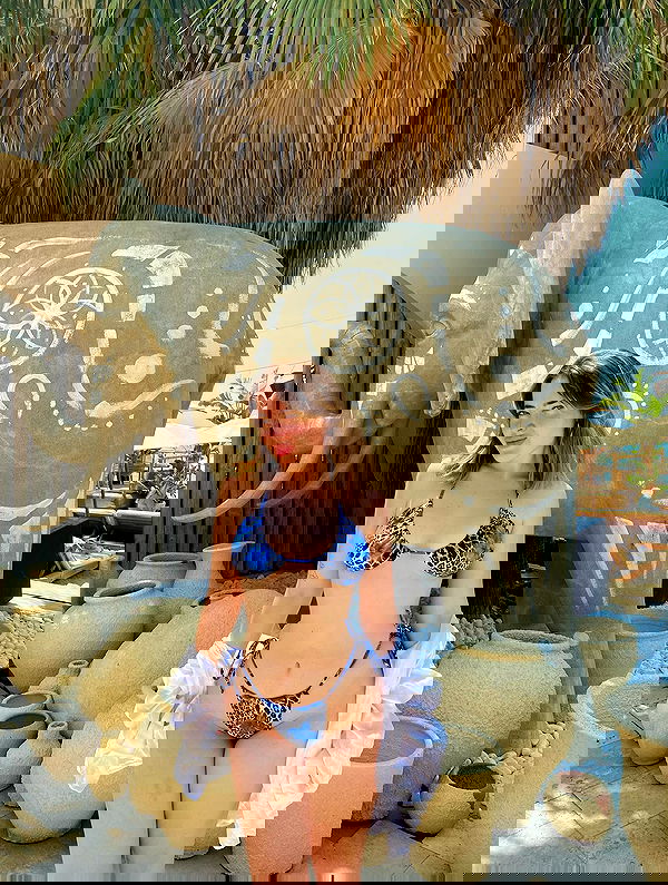 eceebayraktr image ~ Altpins