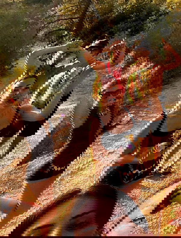 eceebayraktr image ~ Altpins