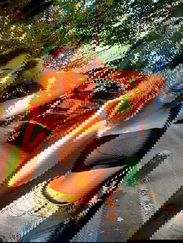 eceebayraktr image ~ Altpins