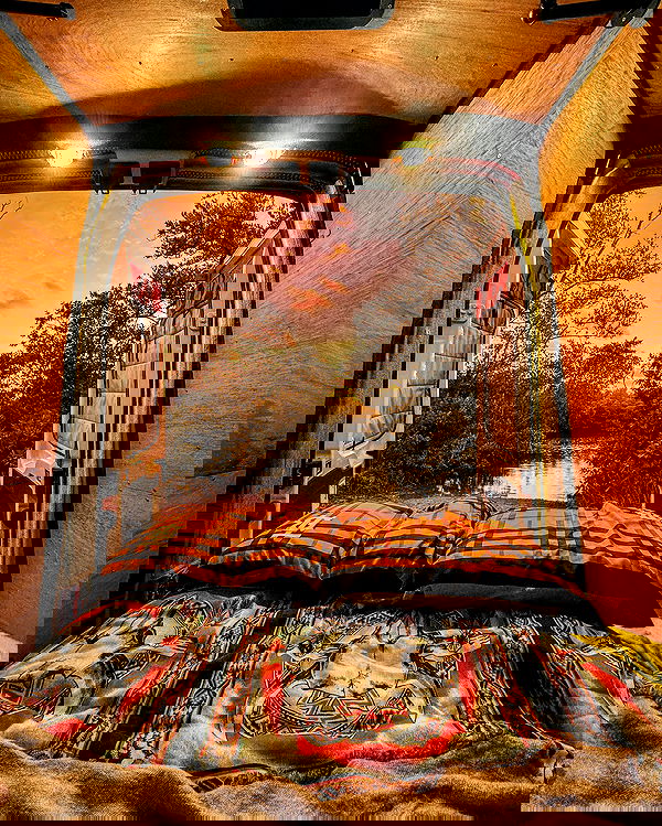 edin.karyn edin.karyn archive image