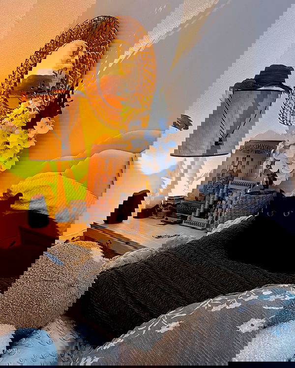 edin.karyn edin.karyn archive image