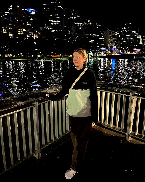 eemilyryan_ eemilyryan_ archive image
