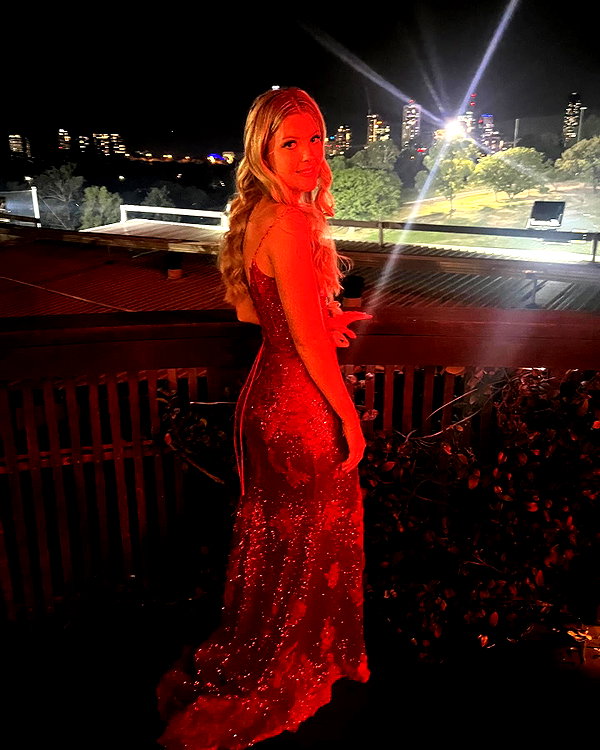 eemilyryan_ eemilyryan_ archive image