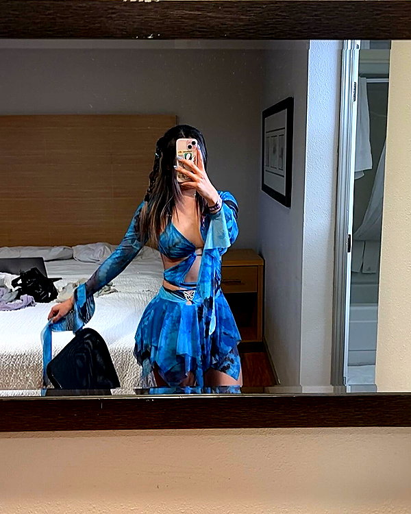 eevee.173 instagram image archive image