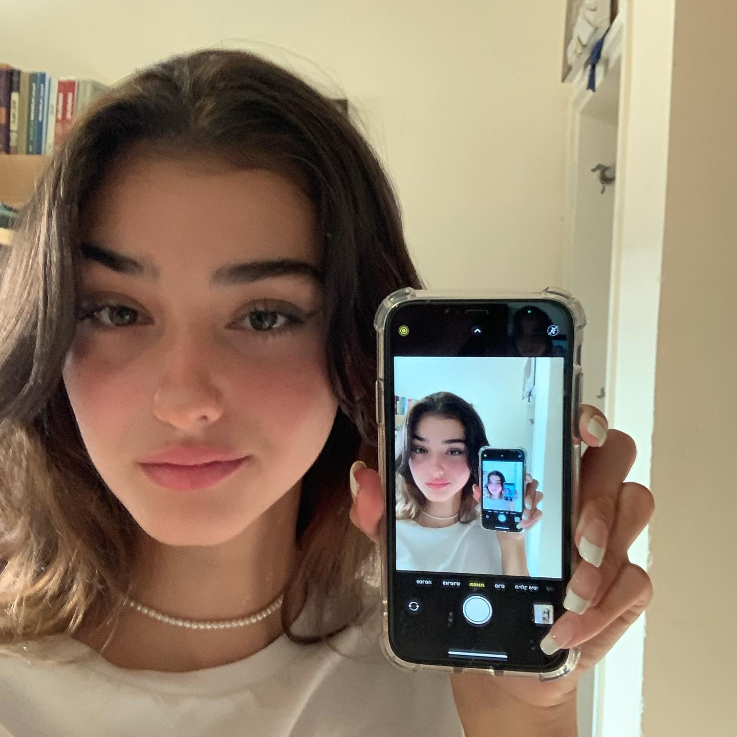 efrat_elmalich instagram image archive image