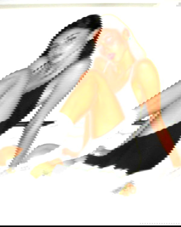 efrat_elmalich image ~ Altpins