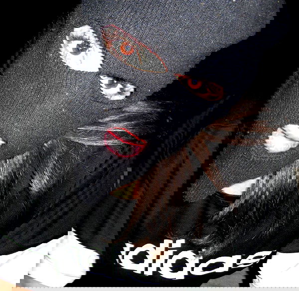 efrat_elmalich image ~ Altpins