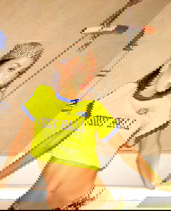 efrat_elmalich image ~ Altpins