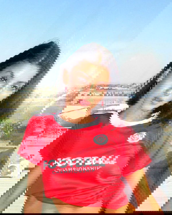 efrat_elmalich image ~ Altpins