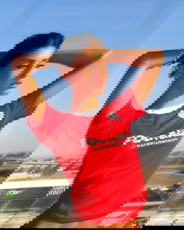 efrat_elmalich image ~ Altpins