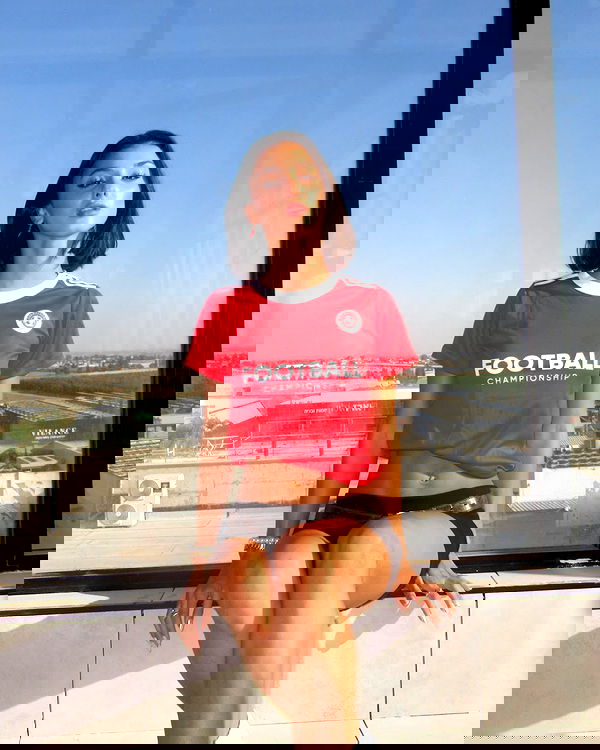 efrat_elmalich image ~ Altpins